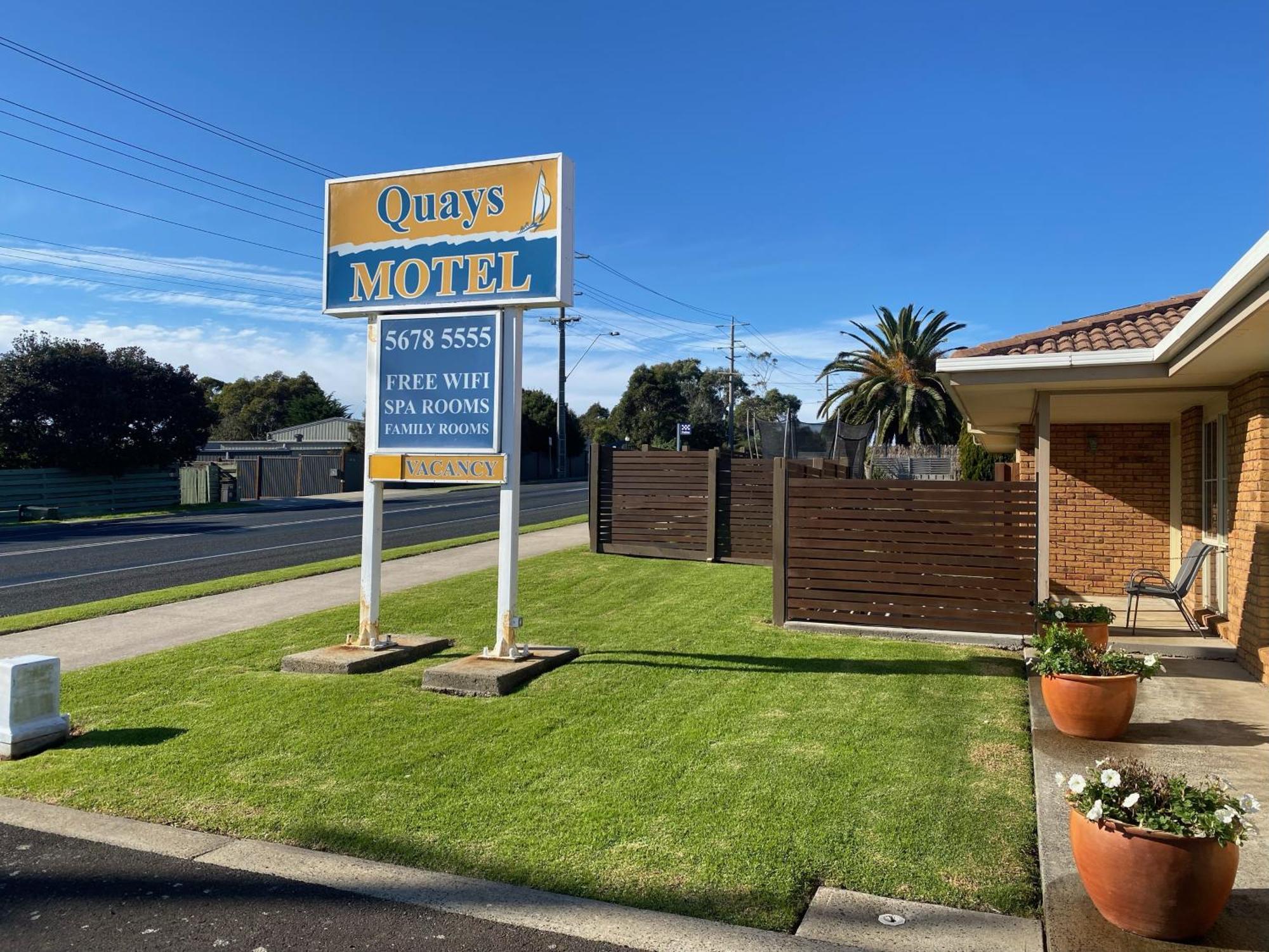 Quays Motel San Remo Exterior photo